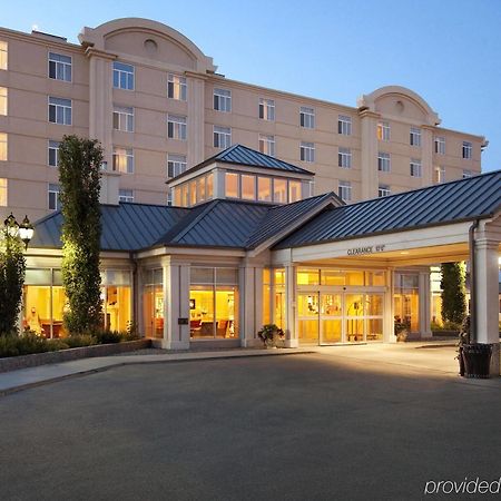 Hilton Garden Inn West Эдмонтон Экстерьер фото