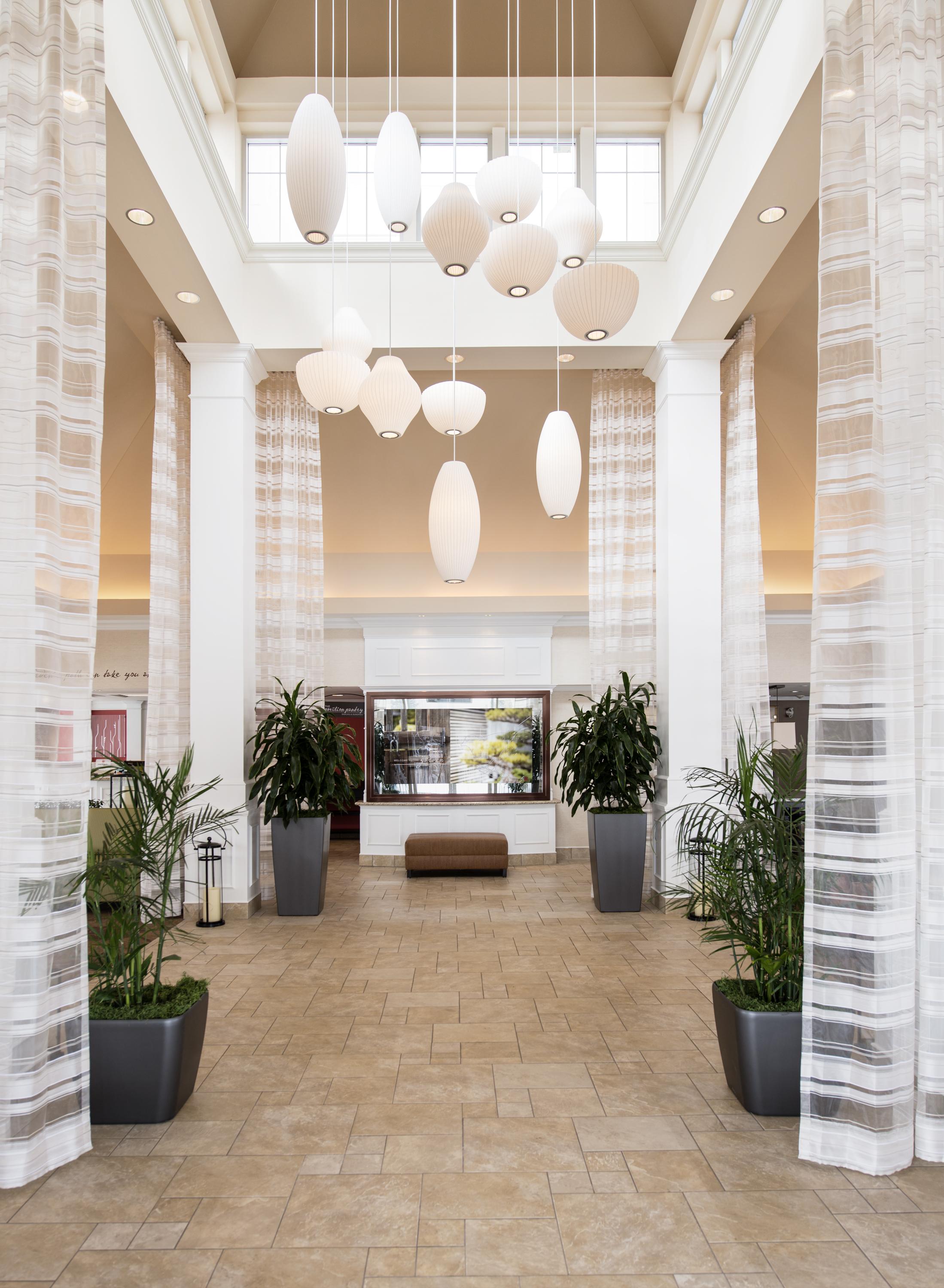 Hilton Garden Inn West Эдмонтон Экстерьер фото